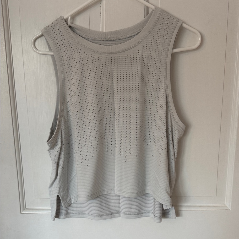 Lululemon Train to Be Tank *Stripe
Rain Stripe Alpine White